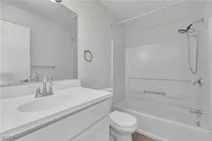 606 E 103rd St, Loveland, OH 44108 - Photo 15