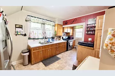 3841 Highland Avenue, Shadyside, OH 43947 - Photo 5