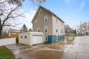 203 N Prospect Ave, Hartville, OH 44632 - Photo 33