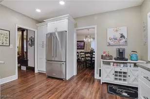 203 N Prospect Ave, Hartville, OH 44632 - Photo 15