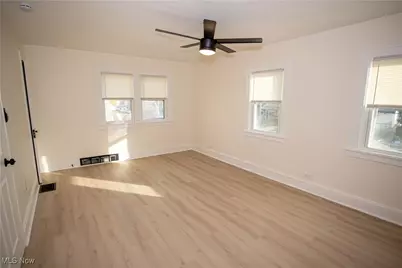 12412 Sprecher Avenue, Loveland, OH 44135 - Photo 23