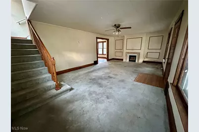 153 Carolina Avenue, Chester, WV 26034 - Photo 9