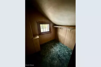 153 Carolina Avenue, Chester, WV 26034 - Photo 13