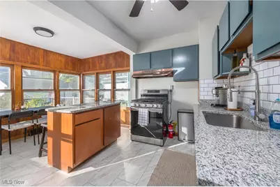 12959 Harlon Avenue, Oakwood, OH 44107 - Photo 11