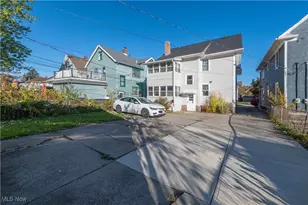 12959 Harlon Ave, Oakwood, OH 44107 - Photo 21