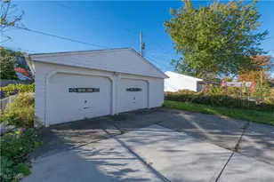 12959 Harlon Ave, Oakwood, OH 44107 - Photo 19