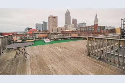 1133 W 9th Street #703, Loveland, OH 44113 - Photo 25