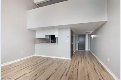 1133 W 9th Street #703, Loveland, OH 44113 - Photo 11