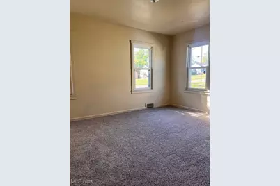 834 Cambridge Avenue, Youngstown, OH 44502 - Photo 5