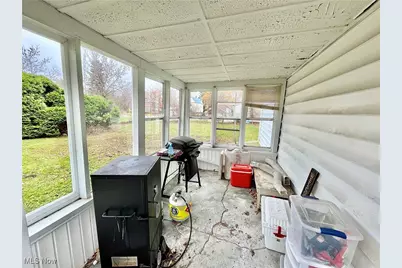 375 Bliss Avenue, Conneaut, OH 44030 - Photo 11
