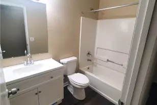 9923 Bessemer Ave, Loveland, OH 44104 - Photo 9