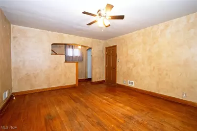 316 E Campbell Street, Loudonville, OH 44842 - Photo 9