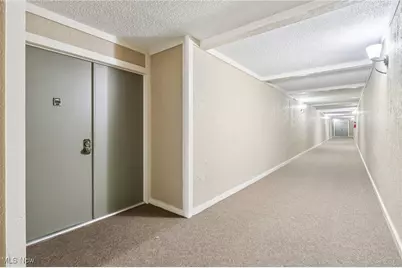 1006 Bunker Drive #204, Fairlawn, OH 44333 - Photo 9