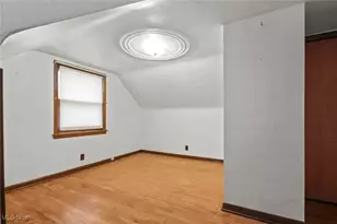 1553 Bancroft Ave, Youngstown, OH 44514 - Photo 15