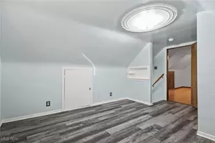 1553 Bancroft Ave, Youngstown, OH 44514 - Photo 17