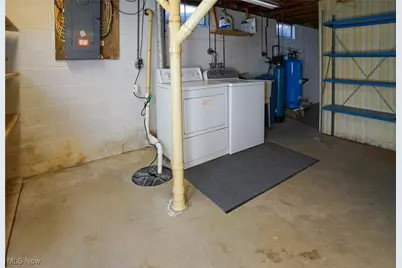 5783 Louisville Street NE, Louisville, OH 44641 - Photo 33