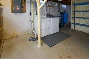 5783 Louisville St NE, Louisville, OH 44641 - Photo 33