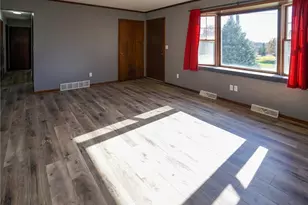 5783 Louisville St NE, Louisville, OH 44641 - Photo 9