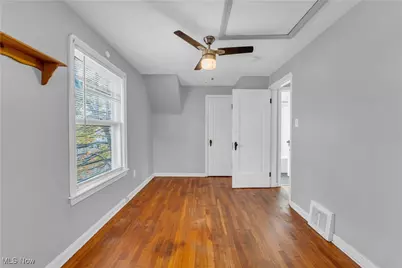 19702 Pawnee Avenue, Loveland, OH 44119 - Photo 19