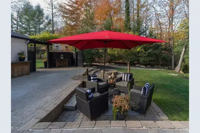 2385 Oakway Street NW, North Canton, OH 44720 - Photo 13