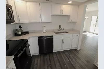 1201 W River Road N #B3, Elyria, OH 44035 - Photo 9