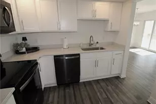 1201 W River Rd N, Elyria, OH 44035 - Photo 9