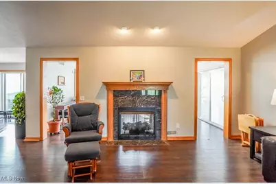 5700 Glena Street, Louisville, OH 44641 - Photo 5