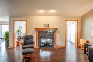 5700 Glena St, Louisville, OH 44641 - Photo 5