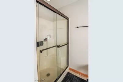 5700 Glena Street, Louisville, OH 44641 - Photo 25