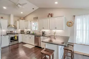 5700 Glena St, Louisville, OH 44641 - Photo 13