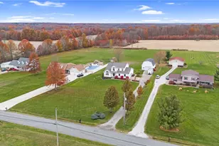 7939 Giddings Rd, Rootstown, OH 44272 - Photo 39