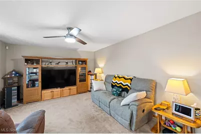 7939 Giddings Road, Rootstown, OH 44272 - Photo 15