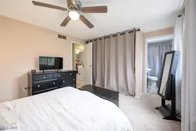 4407 Sunnyview Drive, Uniontown, OH 44685 - Photo 19