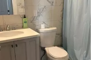 1964 E 120th St, Loveland, OH 44106 - Photo 5