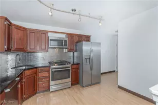13411 Larchmere Blvd, Huber Heights, OH 44120 - Photo 7