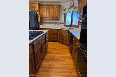 731 N Munroe Road, Tallmadge, OH 44278 - Photo 7