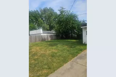3898 Salisbury Road, South Euclid, OH 44121 - Photo 5