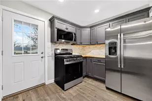 3785 Lorain Ave, Lorain, OH 44055 - Photo 19