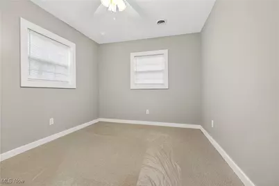 3785 Lorain Avenue, Lorain, OH 44055 - Photo 21