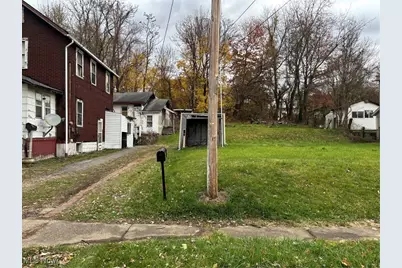 1125 N Garland Avenue, Youngstown, OH 44505 - Photo 3