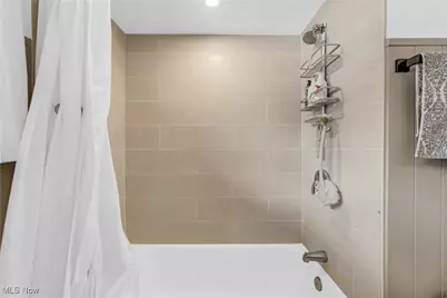 5835 Graydon Drive, Green Hills, OH 44131 - Photo 23