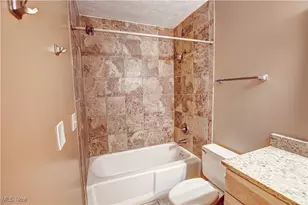 711 Cross Creek Oval, Aurora, OH 44202 - Photo 27