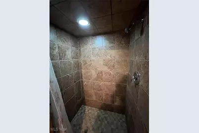 2573 San Pedro Drive, Youngstown, OH 44511 - Photo 9