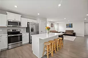 34959 Maurer Blvd, Grafton, OH 44044 - Photo 9