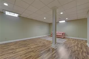 32041 Kossuth Dr, Avon Lake, OH 44012 - Photo 27