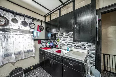 3679 W 103rd Street, Loveland, OH 44111 - Photo 9