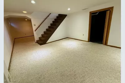 120 Woodcrest Dr, Marietta, OH 45750 - Photo 31