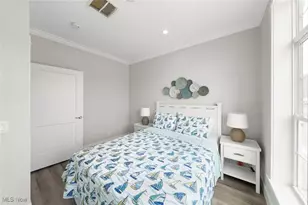 10850 E Bayshore Rd, Marblehead, OH 43440 - Photo 23