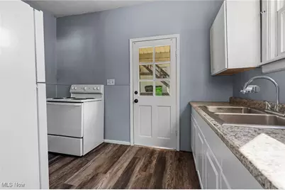 1450 Wooster Road W, Barberton, OH 44203 - Photo 13