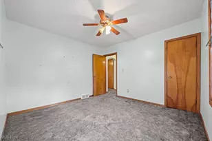 406 S Cleveland Ave, Mogadore, OH 44260 - Photo 11